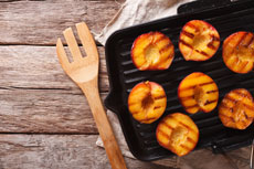 Grilled-Peaches-with-Greek-Yogurt-and-Berries.jpg Thumbnail