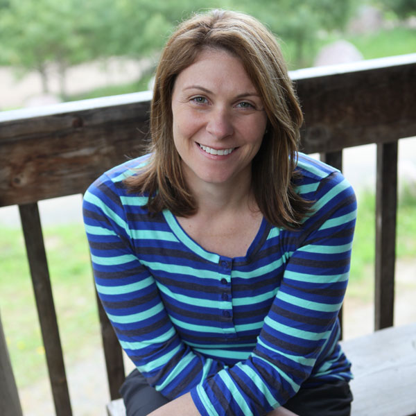 camp_northern_lights_staff_niki-geisler.jpg Thumbnail